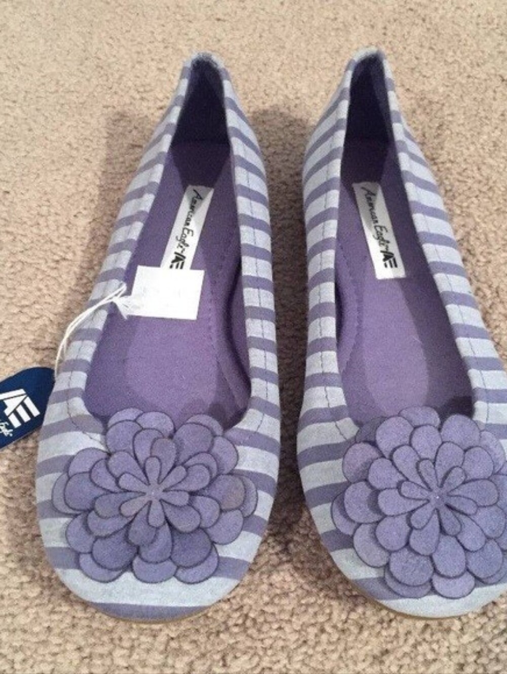 BNWT - American Eagle (Size 8.5) Striped Purple Grey Flower Women's Flats Shoes